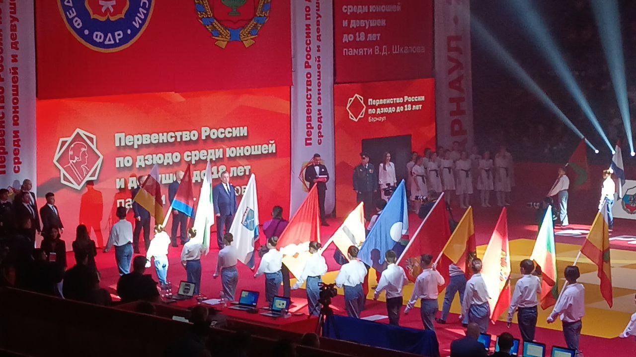 Волонтерский отряд «Наша эра» на первенстве России по дзюдо.