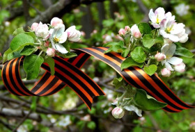 VI открытый городской конкурс чтецов "Весна Победы", посвященный 80-летию в Великой Отечественной войне.