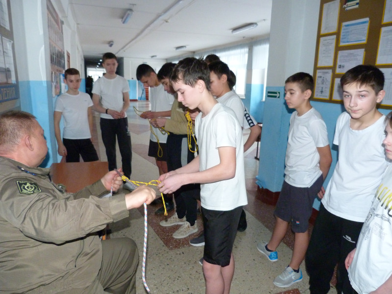 Спортивно-туристические полосы.